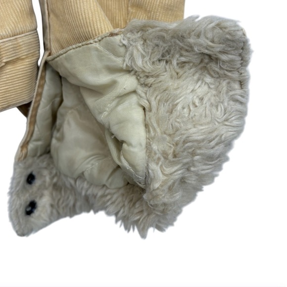 VTG AEROPOSTALE VANILLA CORDUROY VEGAN FUR COLLARED JACKET, SIZE L - Picture 6 of 12